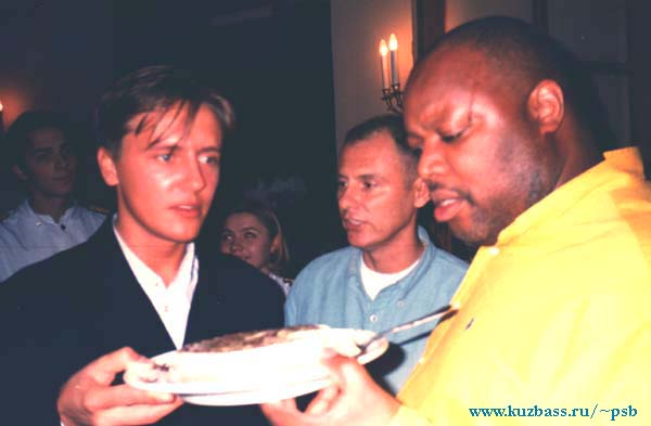 Dainton approving the cake
